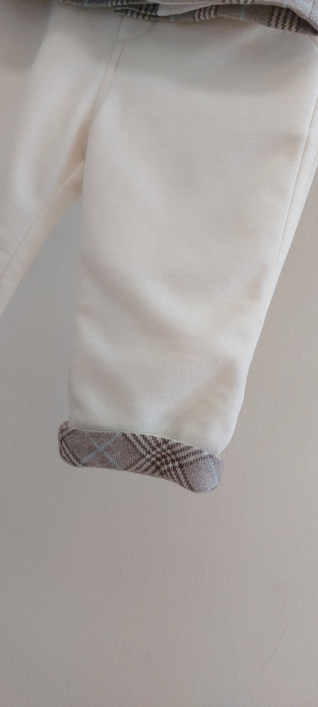 boys tan checked jacket suit with cap and tie