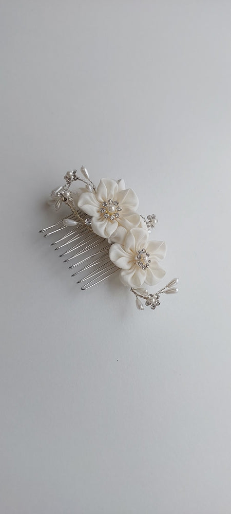 swarovski pearl communion floral hair comb