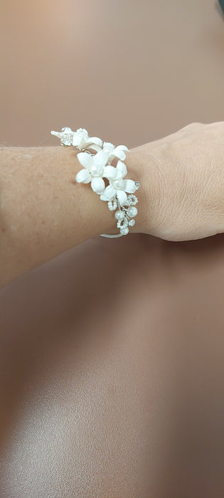 communion bracelet pearls diamantes first holy communion